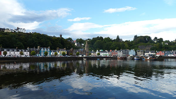 Things to do on Mull - Tobermory harbour
