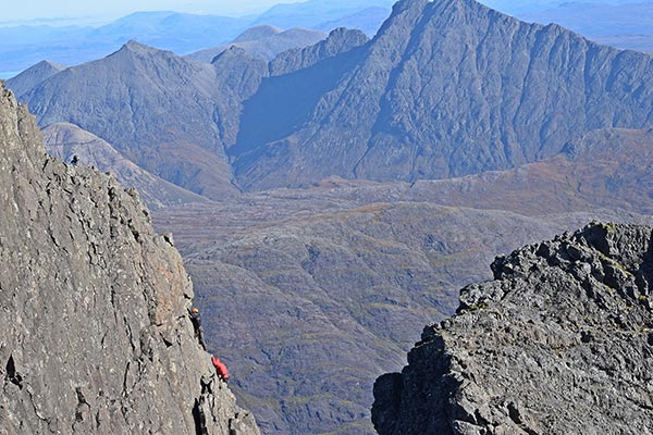 Things to do on the Isle of Skye: On the Inn Pin shoulder on Sgurr Dearg, halfway through the climb
